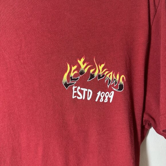 Lee Jeans T-Shirt Men’s Small Graphic Print  Cowboy Skeleton Brick Red Tee - Picture 12 of 13